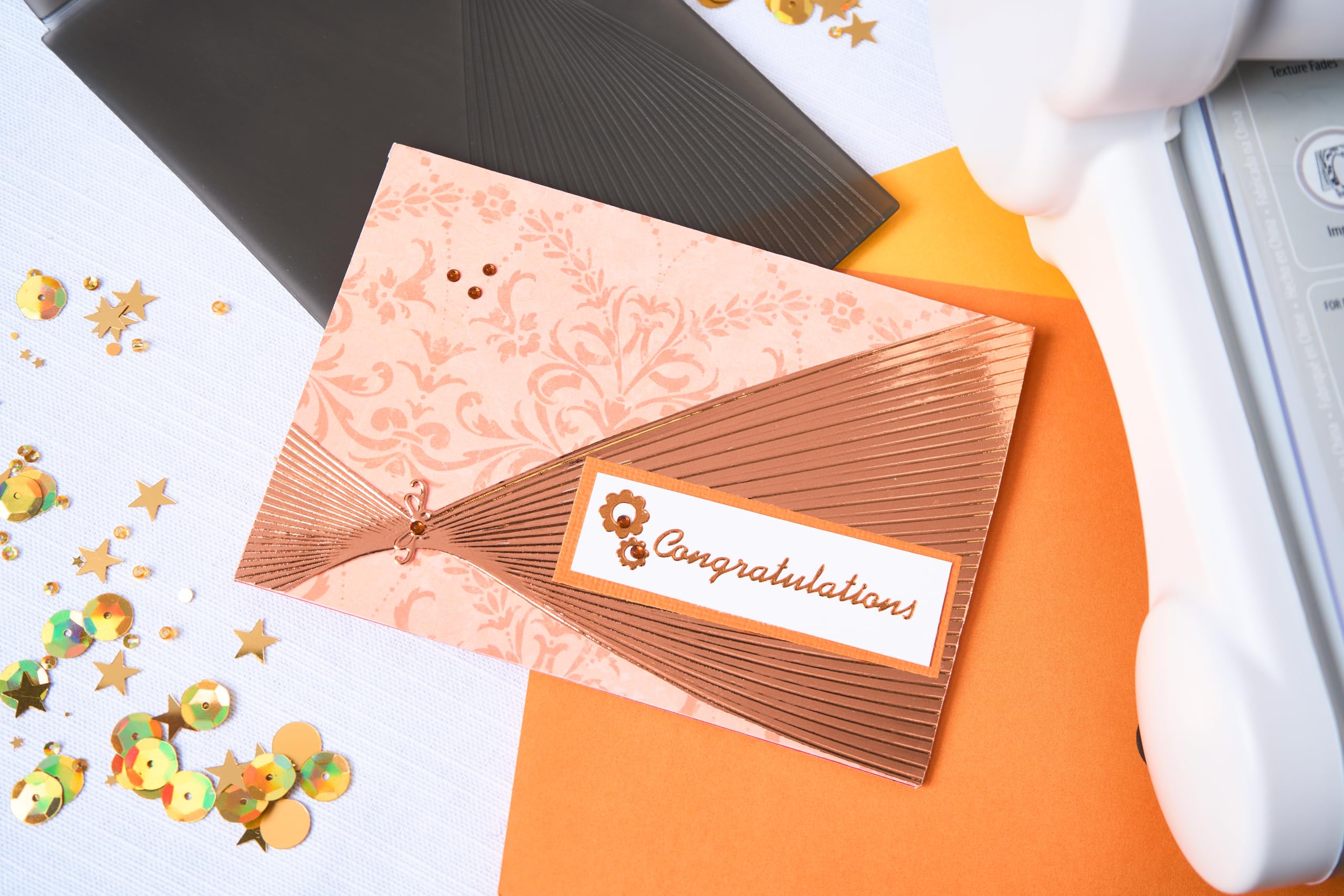 Sizzix 3-D Textured Impressions Embossing Folder Cosmopolitan, French Twist by Stacey Park, One Size, Multicolor - Image 4