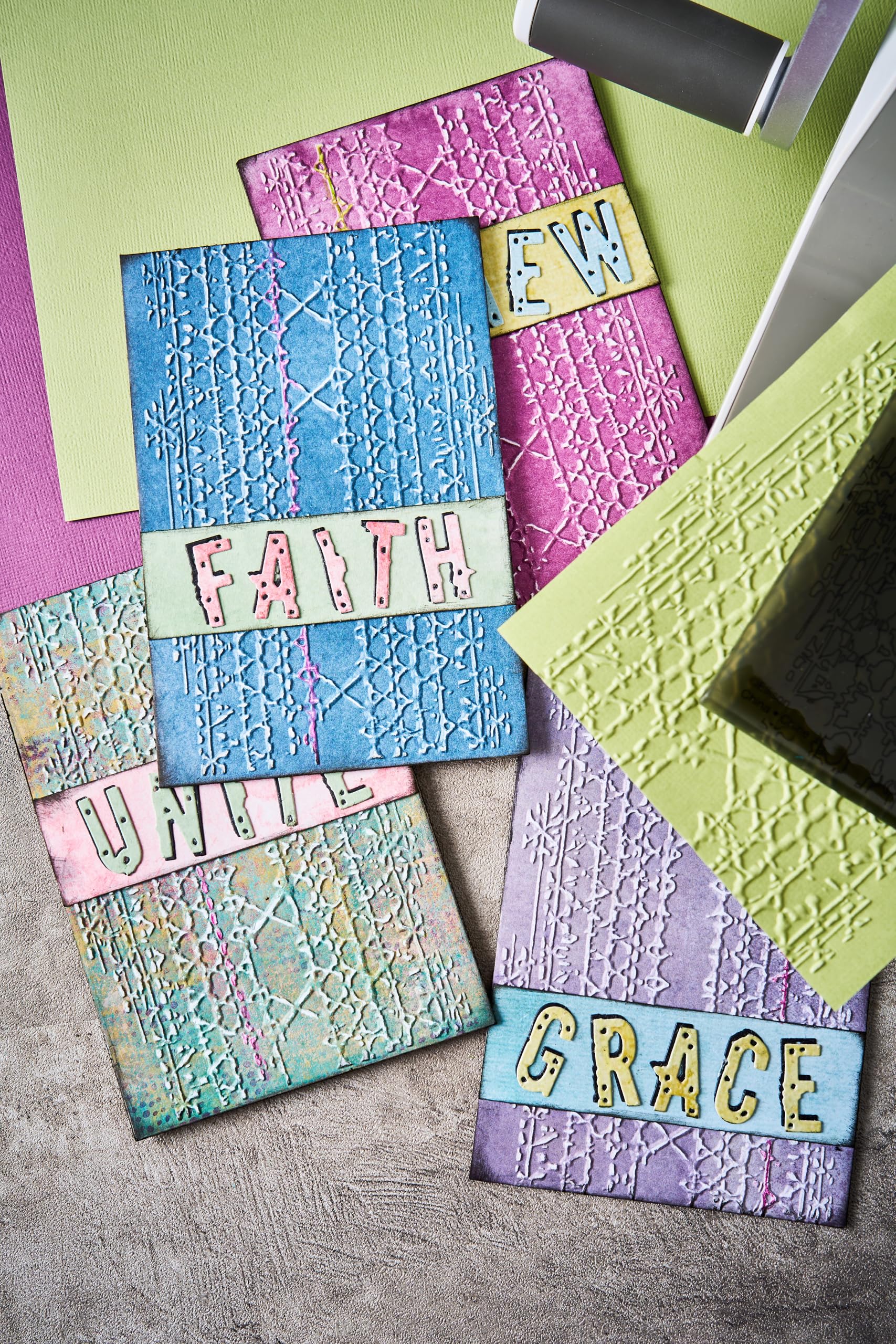 Sizzix 3D Embossing Folder, Magic Mesh by Seth Apter - Image 5