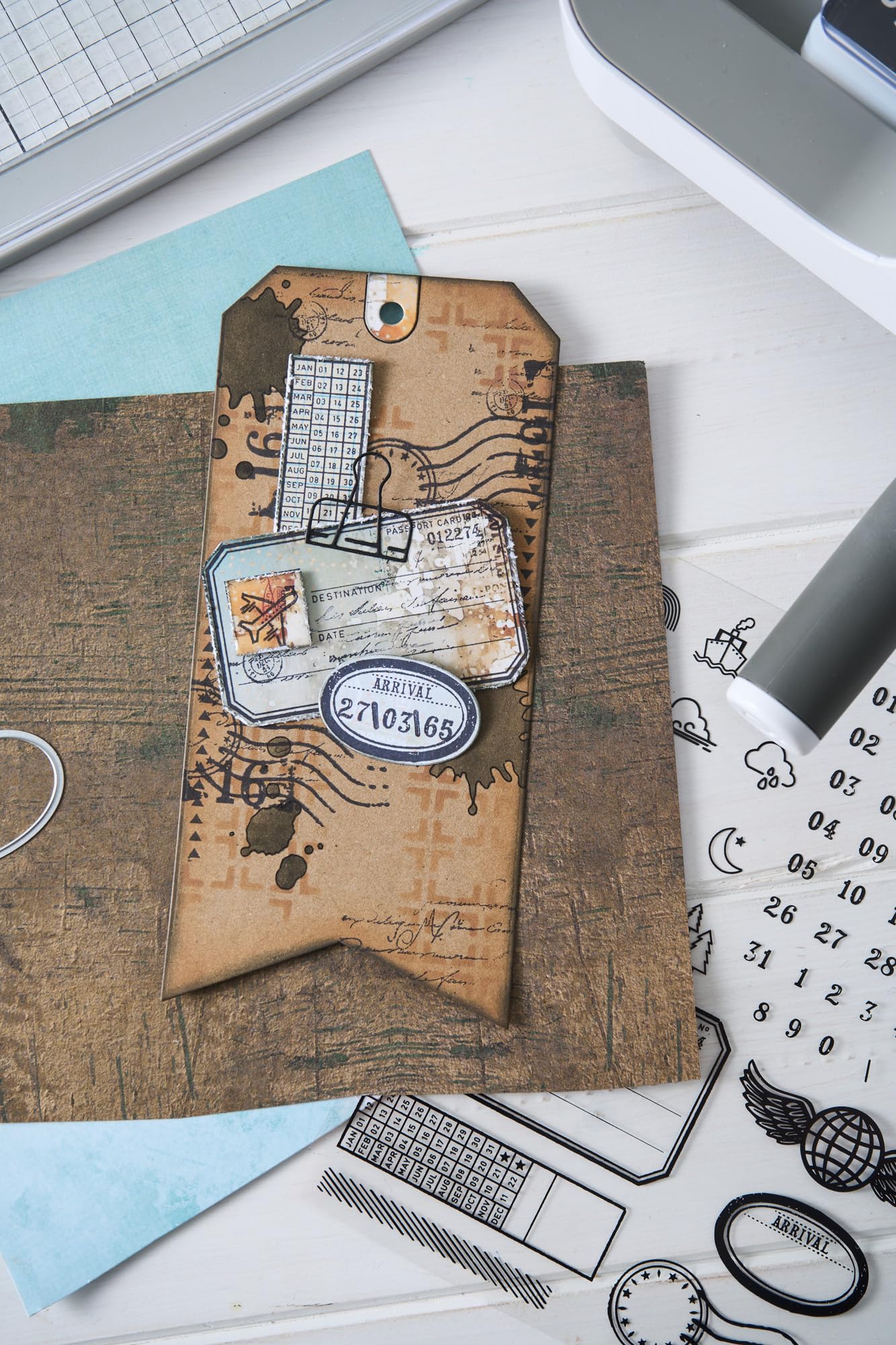 Sizzix Clear Stamps Set with Framelits Dies, Globetrotter’s Mark by 49 & Market, 62 Rubber Stamps & 4 Cutting Dies - Image 5