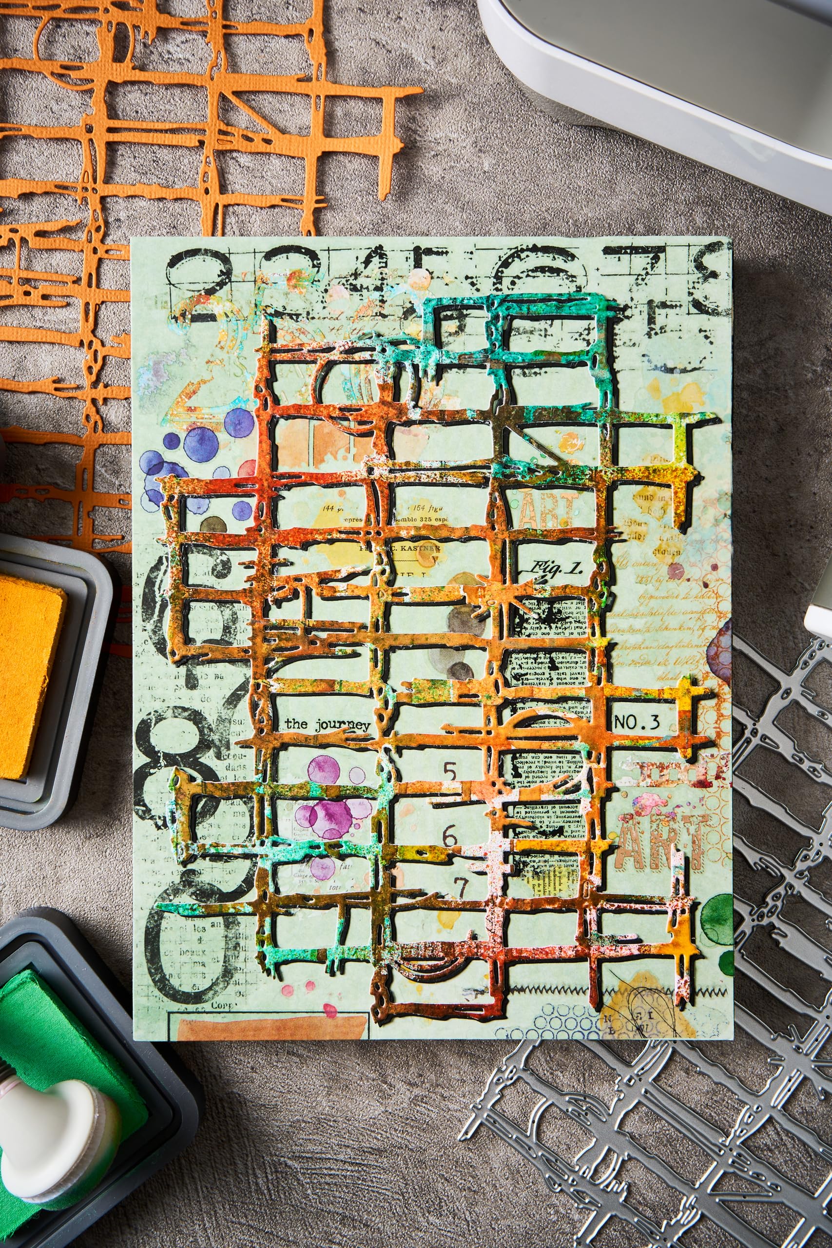 Sizzix Thinlits Die, Gridiron by Seth Apter, 1 Cutting Die - Image 5